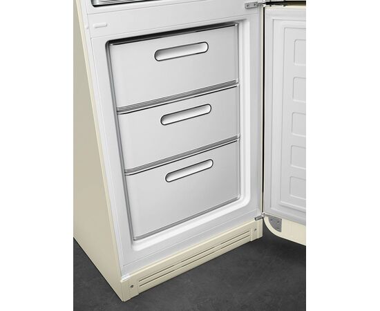  Холодильник SMEG FAB32RCR5 кремовый 
